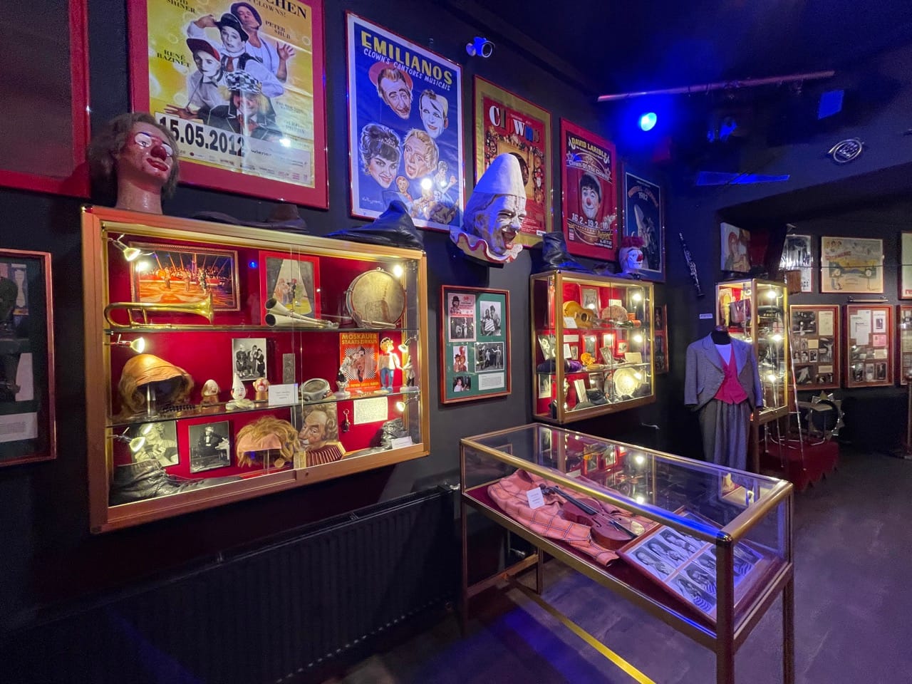 Ausstellung & Sammlung